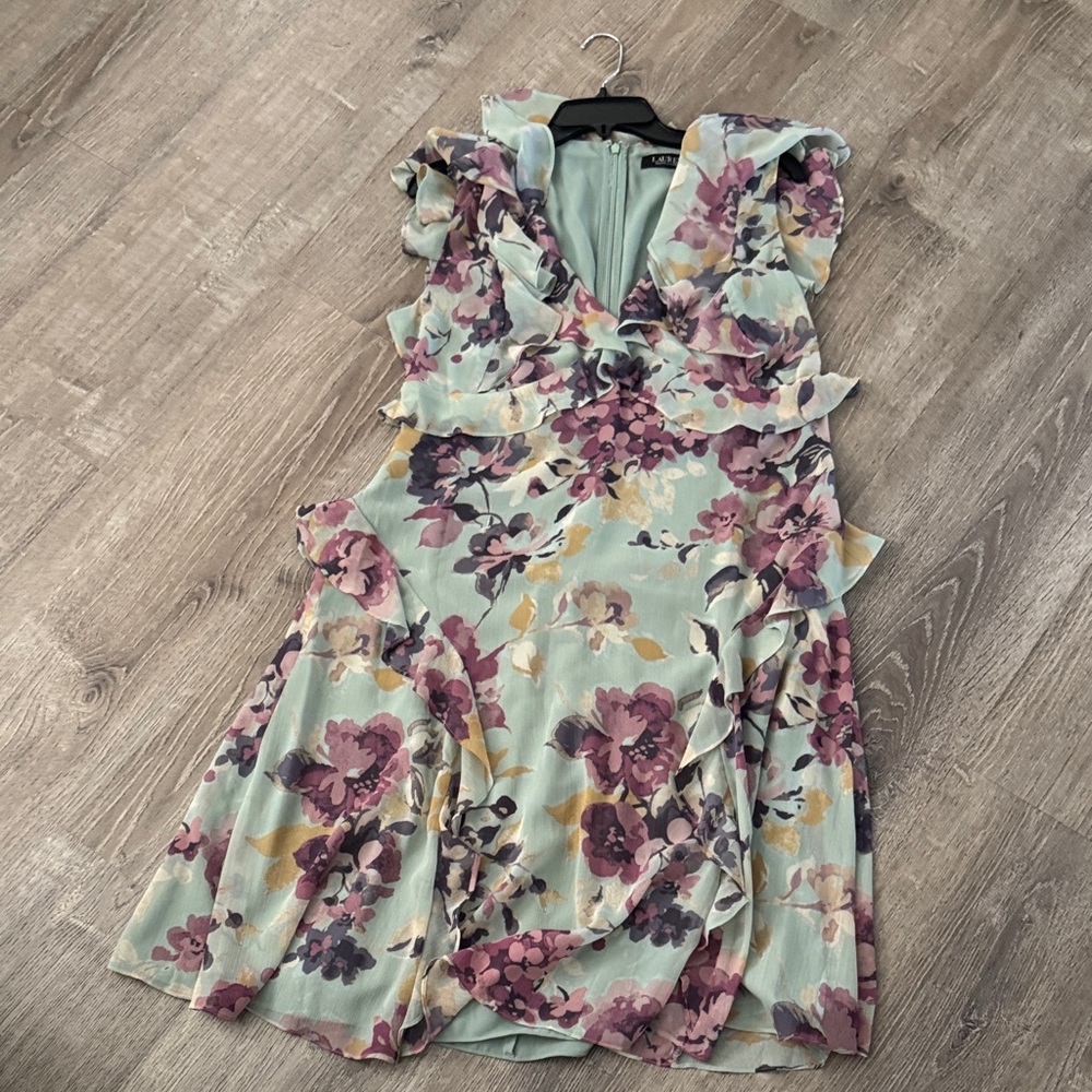 Ralph Lauren Floral Ruffle Midi Dress in Sage Green - Picture 3 of 7